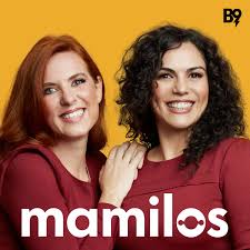 Capa do podcast Mamilos duas apresentadoras sorrindo vestidas de vermelho em fundo amarelo